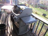 1047. WEBER GAS GRILL WITH COVER