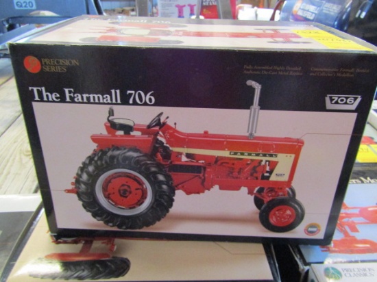 1398. 261-467. 1/16 FARMALL 706, PRECISION # 16, NIB