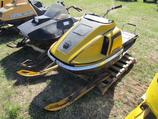 36. 1970 SKI-DOO 399 TNT, ENGINE FREE, RESTORABLE, NO REGISTRATION, VIN# 70