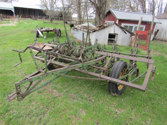 138. JOHN DEERE 10FT. GROUND LIFT FIELD CULTIVATOR, NEEDS TIRES
