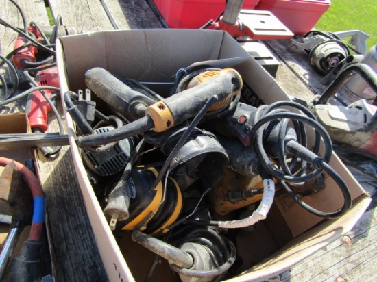 605. CORDED ANGLE DRILL, SIDE GRINDER, DEWALT HAMMER DRILL, MILWAUKEE CORDE