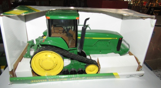 473. 324-1151. 1/16 ERTL JD 8400 T, NIB, TAX