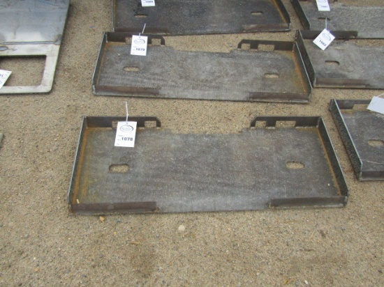 1078. 435-1275. UNUSED SOLID SKID LOADER BACK PLATE, TAX