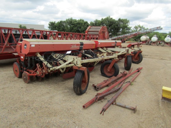 931. 267-923. MELROE # 202 20 FT. PRESS DRILL WITH GRASS SEEDER, TAX / SIGN