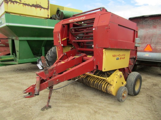 936. 370-928. NEW HOLLAND 848 TWINE TIE ROUND BALER, TAX / SIGN ST3