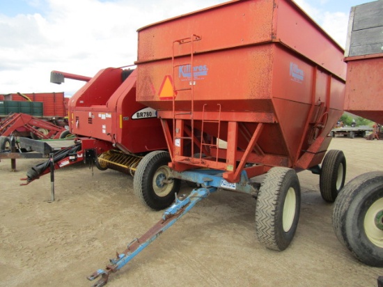 944. 378-1031, KILLBROS 385 BUSHEL GRAVITY BOX, WOODEN EXTENSIONS ON KILLBROS