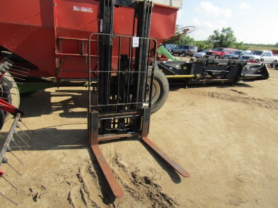 947. 408-1072. 3 POINT FORK LIFT, 42 INCH FORKS, TAX