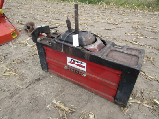 1201. COATES MODEL 310-40A POWER PLUS AIR OPERATED TIRE CHANGER