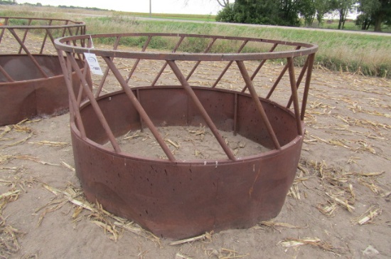 1207. ROUND BALE FEEDER WITH HAY SAVER