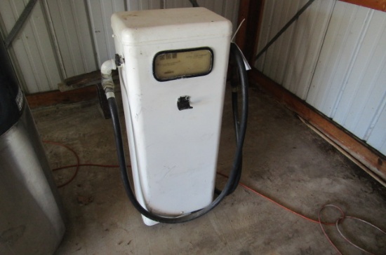 973. TUTHILL / FILLRITE GAS PUMP USED FOR FUEL BARRELS
