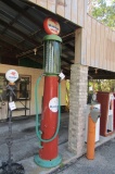 960. WAYNE VISIBLE GAS PUMP, REPRODUCTION  MOBIL GLOBE