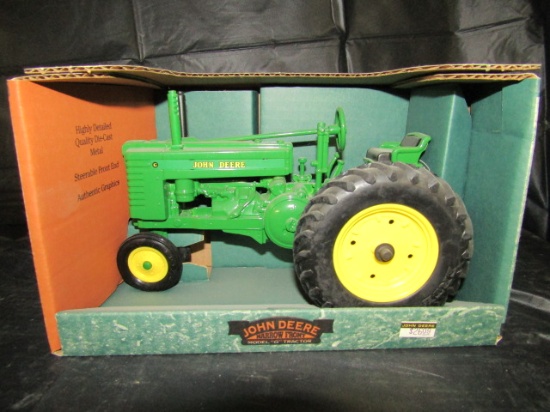 16. 1/16 John Deere G Tractor, NF, Box Has Wear