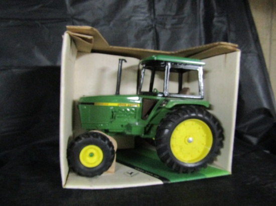 5. 1/16 John Deere Utility Tractor, New In Box