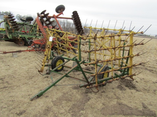 0760. 4 Section 20 FT. Tine Tooth Drag on Cart
