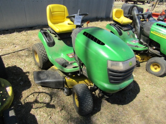 1317. JOHN DEERE MODEL L-110 RIDING LAWN TRACTOR, 42” DECK, SHOWS 840 HOURS