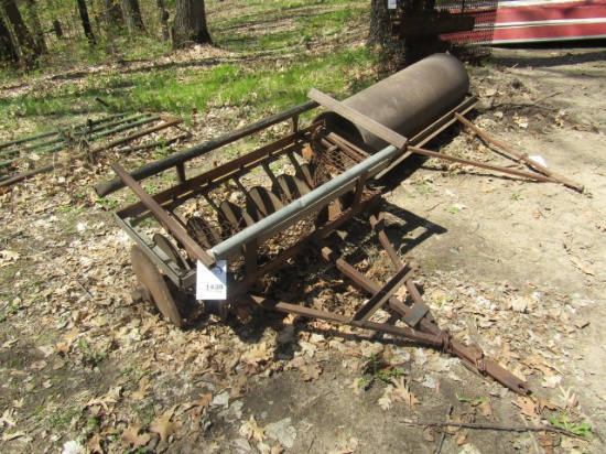 1438.PULL TYPE 48” SINGLE DISC WITH SINGLE SECTION SPIKE TOOTH HARROW