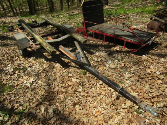 1441. SMALL BUNKER STYLE SINGLE AXLE BOAT TRAILER, YOUR BID PLUS: TAX, LICE