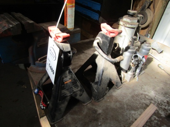 1489. JACK STANDS AND HYDRAULIC JACKS