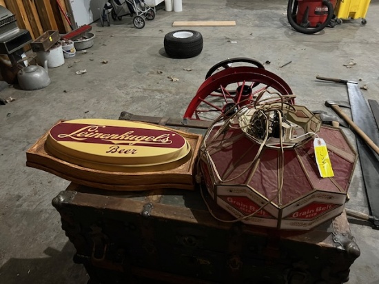 1761 12” X 22” LEINESHUGEL’S BEER PLASTIC LIGHTED SIGN, GRAIN BELT BAR LIGHT, HAS A CHIP OUT OF IT