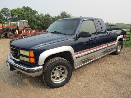 1648. 1995 GMC HD 2500 SLE 4 X 4 PICKUP, 350 GAS, EXTENDED CAB, LONG BOX, F