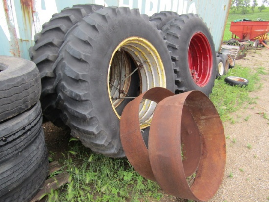 1695. SET OF 18.4 X 38 INCH BAND DUALS
