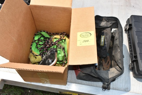 BOX OF HAND TOOLS & STRAPS