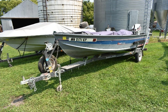 1988 16' ALUMACRAFT DLX LUNKER, 40 HP JOHNSON OUTBOARD MOTOR, GARMIN FISH LOCATOR, ELECTRIC TROLLING