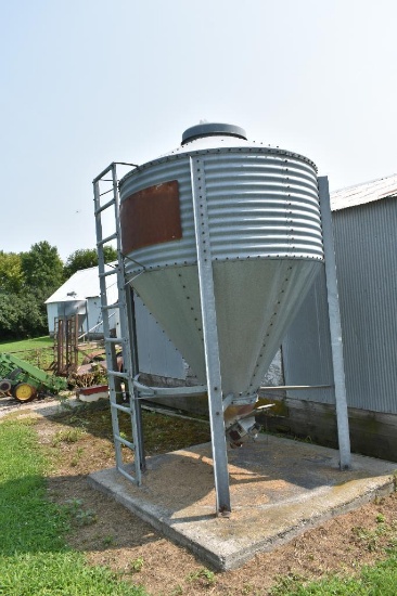 3 ON BULK FEED BIN, NO AUGER