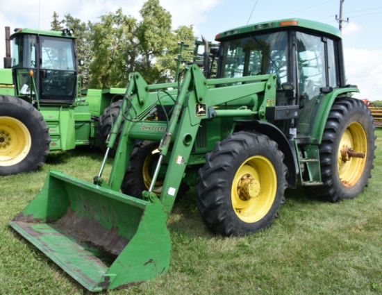 1923. 2000 JOHN DEERE MODEL 6410 MFWD DIESEL TRACTOR, CAB / AIR/ HEAT, AIR