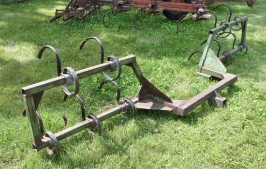 1935. 3 POINT DANISH TOOTH TRACK BUSTER