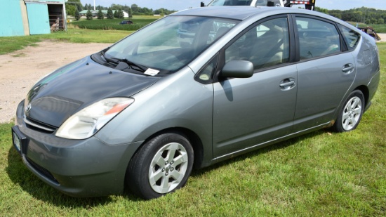 1941. 2005 TOYOTA PRIUS 4 DOOR HATCHBACK, 1.5L L4DOHC 16 VALVE HYBRID GAS E