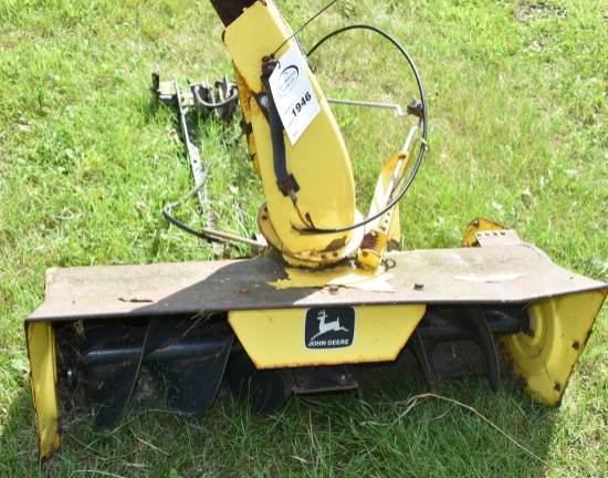 1946. JOHN DEERE 42” FRONT MOUNT SNOW BLOWER FOR GARDEN TRACTOR.