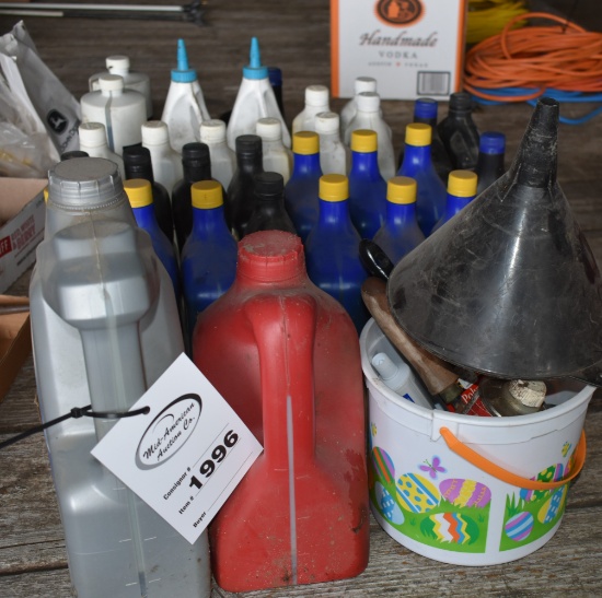 1996. (20) Quarts Of 5w-30 , 10w-30 And Misc. Lubricants