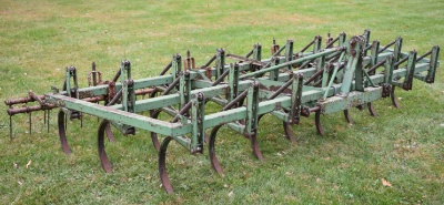 186. John Deere Model C-10 3 Point 12 Ft. +/- Field Cultivator, Shovels Ha