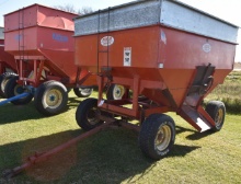 222. FICKLIN MODEL 231 GRAVITY BOX WITH EXTENSIONS ON HARMS HD FOUR WHEEL