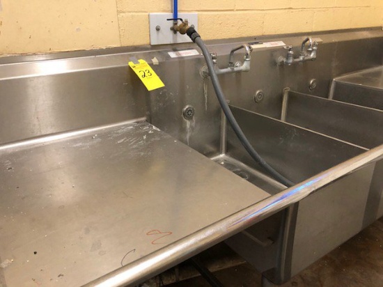 3 Compartment SS Sink