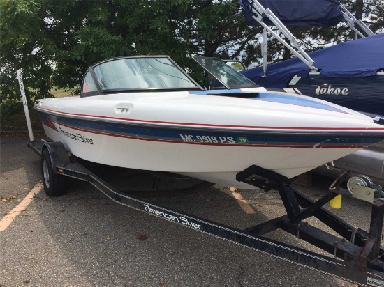 1993 American Skier Legend. This boat is located in: Waterford TWP, MI