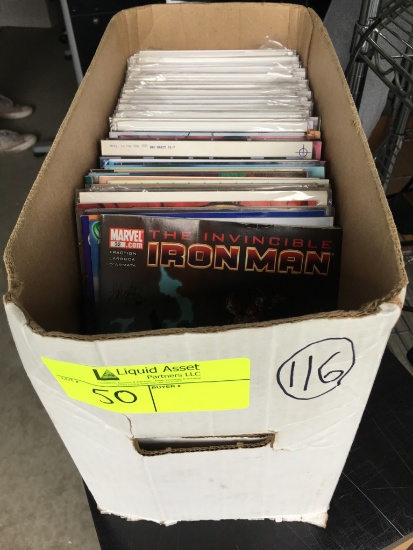 Box of approx 100 comics