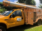 2000 ford bucket truck.