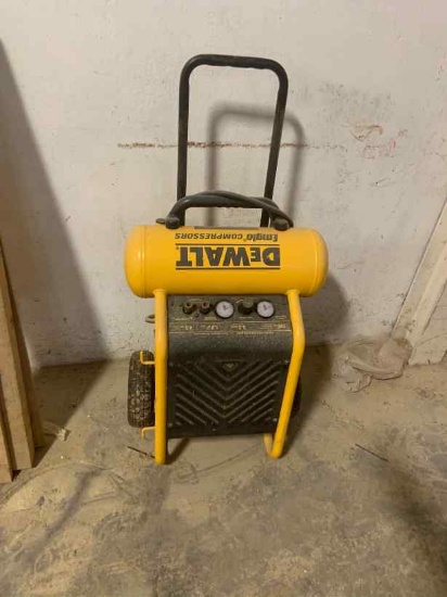 Air compressor