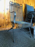 1 metal outdoor Chair