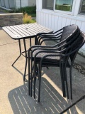 Outdoor Table 4 metal chairs