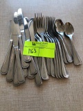 30 piece silverware set 10 of each utensil   *TABLE IS NOT INCLUDED IN THIS LOT*