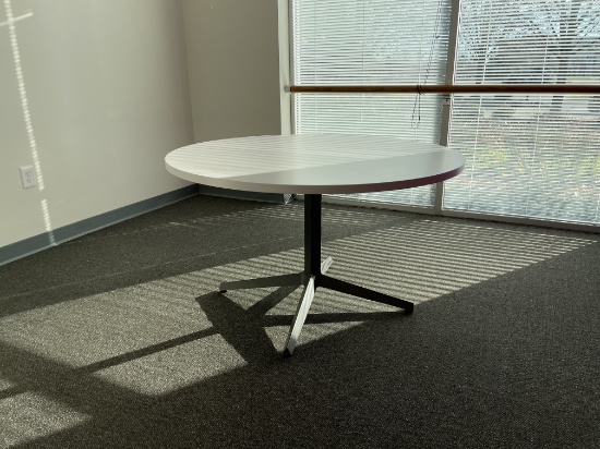 Knoll 48" round conference table - white