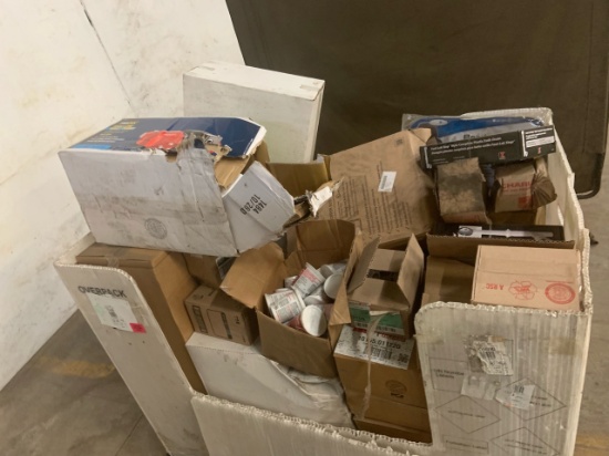 Pallet of mixed merchandise, to include but not limited to: Well Pump, bath drain, plumbing accessor