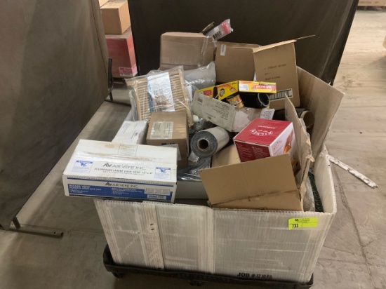 Pallet of mixed merchandise, to include but not limited to: screwdriver sets, juicer jar sets, air v