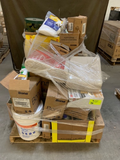 Pallet of mixed merchandise, to include but not limited to: Assorted cleaners, detergent, floor clea