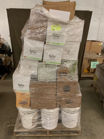 Pallet of mixed merchandise, to include but not limited to: Murphy cleaners, Scotch-brite scrub spon