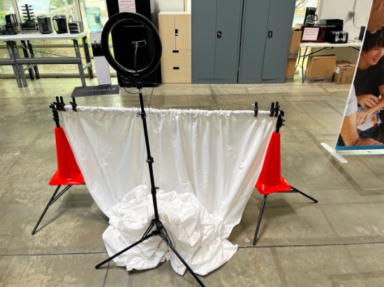 Backdrop w/ light
