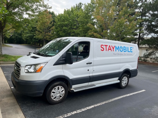 Ford Transit 250 Van